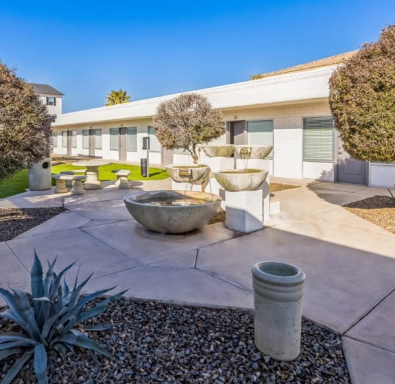 Youngtown Flats Apartments in Youngtown, AZ